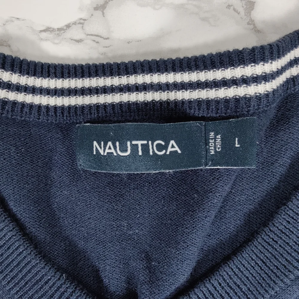 Nautica Navy V Neck Sweater Size Large - Picture 2 of 5